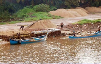 Sand extractio...
